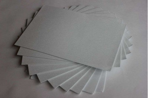 Глиттерный фоамиран EVA белый 2мм, 20*30см, лист 