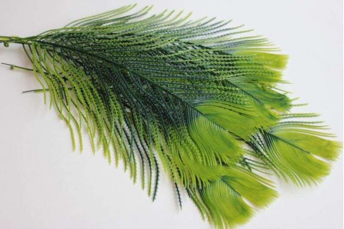 Искусственная зелень Ветка перо павлина 35см, шт