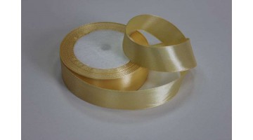 Атласная лента светло-карамельная, 25мм*23м