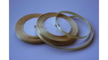 Атласная лента светло-карамельная, 6мм*23м