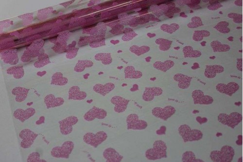 Плёнка с рисунком Сердца Love is розовая 70см х 8м, рулон