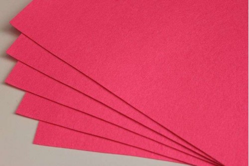 Фетр жёсткий ярко-розовый 1мм, 41*49см, лист