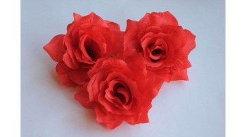 Головка Розы средней красная D 9см, шт