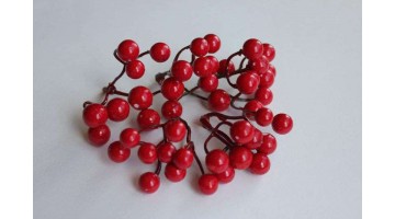 Ягоды красные на ветке (6шт) 10-12мм, упаковка 10 шт