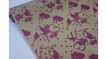 Крафт бумага Голуби с сердцами розовая 40гр/м2 70см, рулон