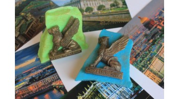 Мыло ручной работы в упаковке Грифон на камне 90г, шт