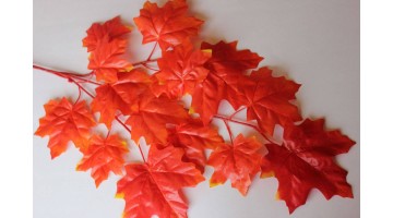 Искусственная зелень Клён осенний 70см, шт