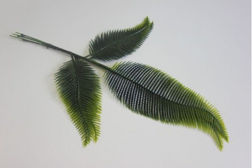 Искусственная зелень Папоротник 3-х листовой 35см, шт